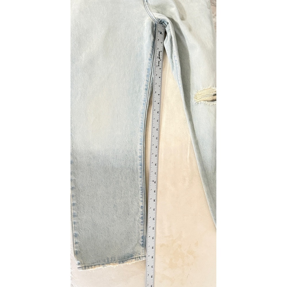 Levis Premium Wedgie Straight Distressed Light Wash Jeans 32x28 34964-0121 - Picture 16 of 16